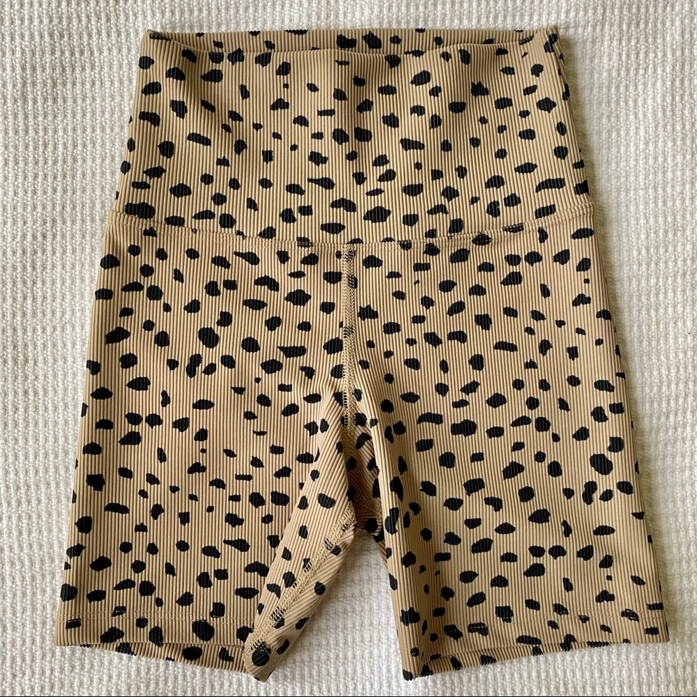 BEACH RIOT Leopard Print Bike Shorts XS